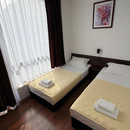 Aspen Golf Resort K004 Ski & Spa Relax Apartment Razlog Buitenkant foto
