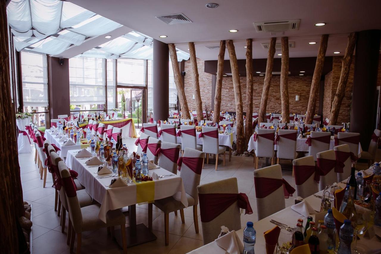 Aspen Golf Resort K004 Ski & Spa Relax Apartment Razlog Buitenkant foto