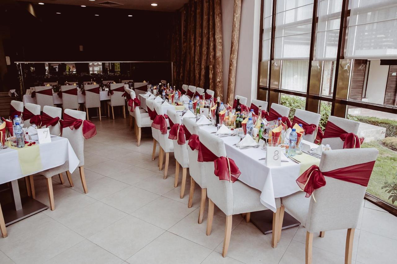 Aspen Golf Resort K004 Ski & Spa Relax Apartment Razlog Buitenkant foto